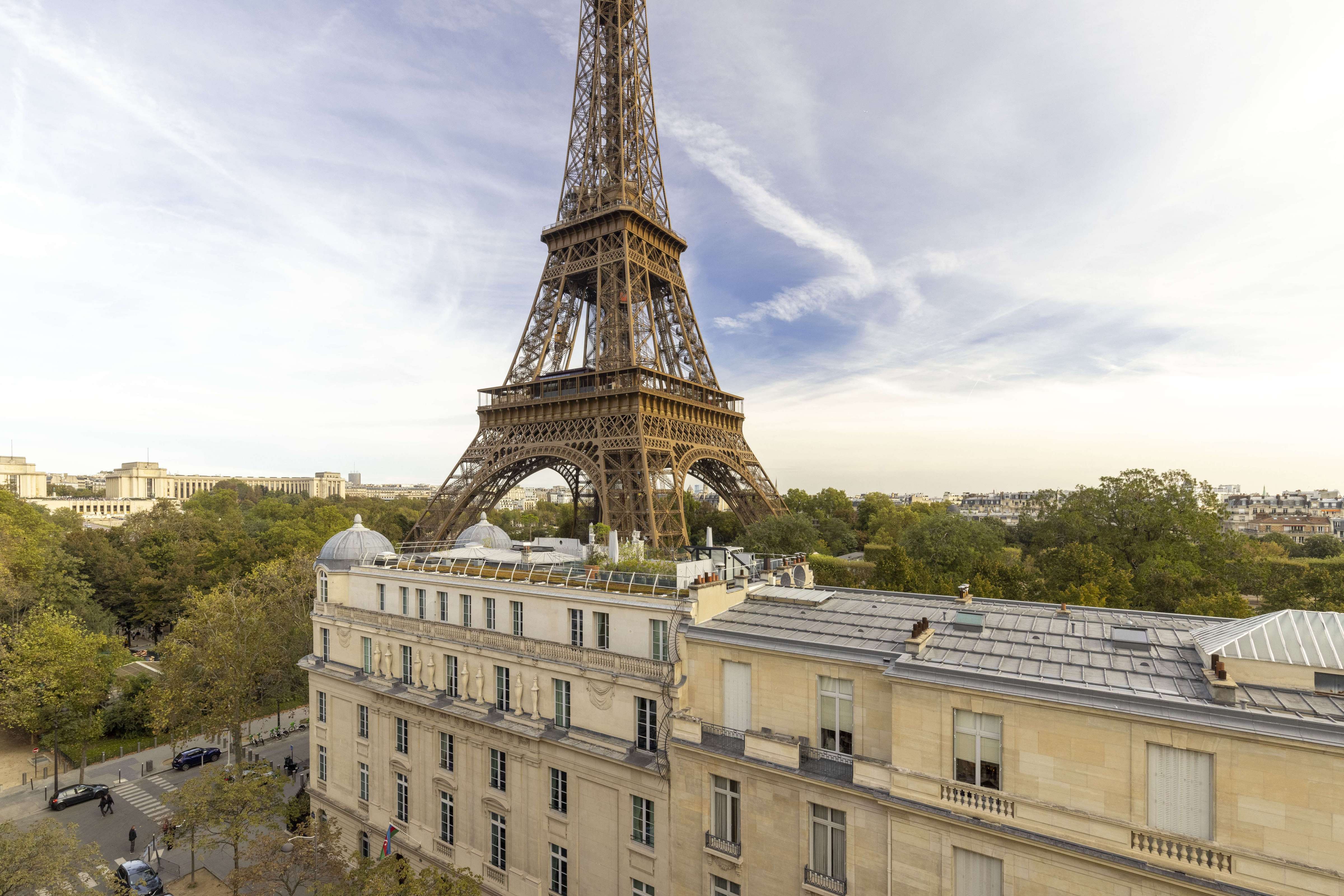 30 Best Paris Hotels with a View of the Eiffel Tower for 2023